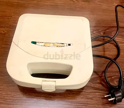 Used Sandwich Maker / Panini Press - White, Compact