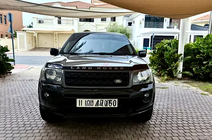 Land Rover LR2 | GCC Specs | Full Option | Facelifted | Well Maintained