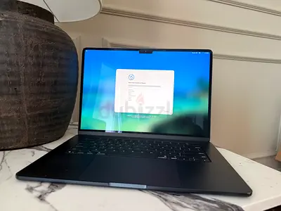 Powerful MacBook Air 15 M4 (2025) | 24GB RAM | 512GB SSD | Warranty July 2026