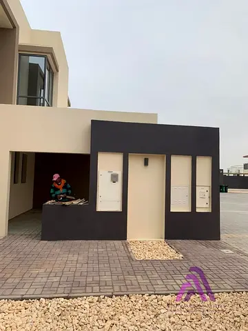 DEAL OF THE DAY, 4BR Villa | Maple 2 | Park & Community Views 280K NEGOTIABLE