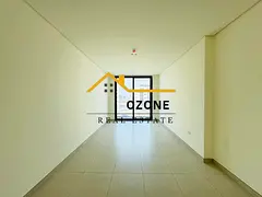 Luxurious / Hot Spacious 2BHK 3 washroom 2 balcony 12 check payment possible Available Prime locatio