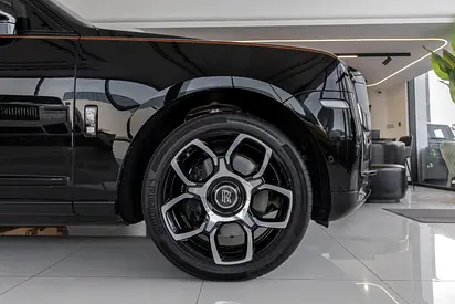 2022 ROLLS-ROYCE CULLINAN — миниатюра 8