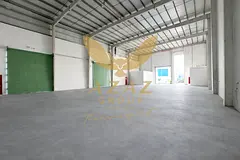 For Rent: 3,422 sq. ft. Commercial Showroom in Prime Spot | Sheikh Mohammed Bin Zayed Road