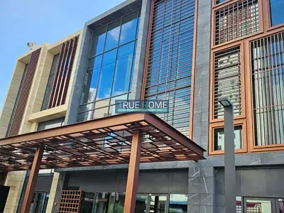 Freehold | Premium Office Spaces | Payment Plan