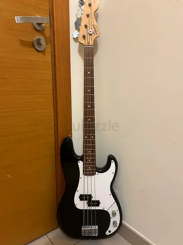 fender squire BASS