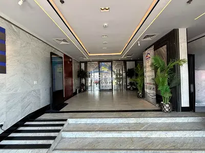 Sunlit 1BHK with Huge Windows – Limited Offer.