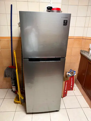 Stainless steel Samsung double-door refrigerator – working condition