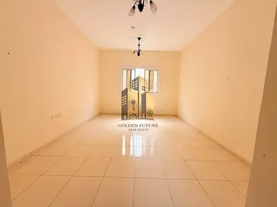 today offer faimly apartment near to muwilah park _with parking _no commission