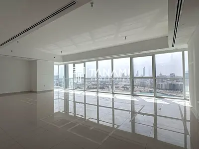 Stunning Sea View | Huge Layout | 4BR w Maid