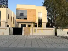 A villa with all registration and ownership fees included, on the main street, ready to move in, in