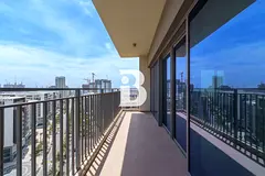 High Floor | Corner Spacious | Ready to move