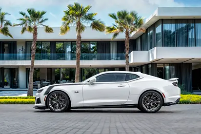 2023 Chevrolet CAMARO 照片 2