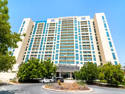 2BR | Clean Layout | Community Living