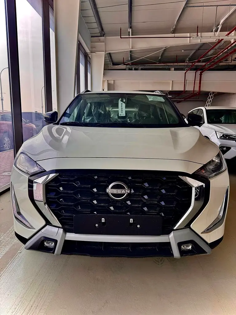 Nissan Magnite 2025 — photo 1 of 8