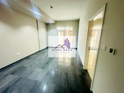 SEMI CLOSE KITCHEN /2 BATH/PRIME LOCATION/