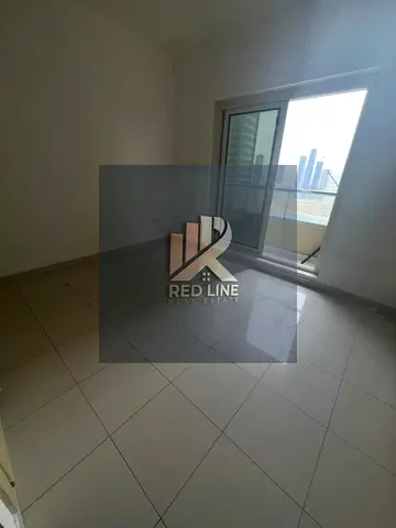 🌊 شقة فاخرة بإطلالة بحرية كاملة في الخان — فرصة لا تُفوّت!