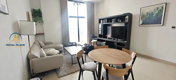 A SIGNATURE OF ELEGANT LIVING|CLOSE TO METRO