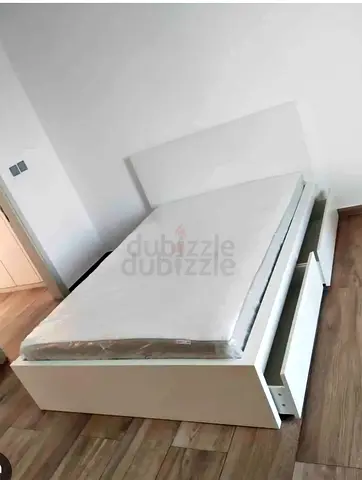 IKEA Malm 140x200 bed with IKEA mattress