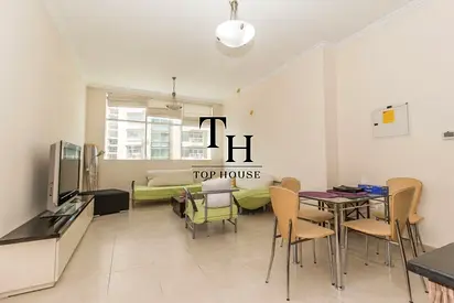 Spacious 1BR | Prime Location | Bright Unit | Downtown Living