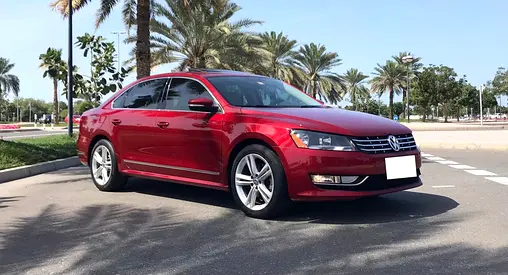 VW Passat Highline 2016 GCC Specs/ 2.5L / Top