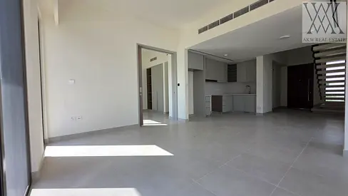 4BR + Maid's Room | Big Layout | Close To Entrance | Single Row