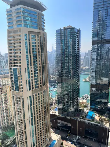 Distress hot deal 2 bedroom apartment Pinnacle Tower -Dubai Marina