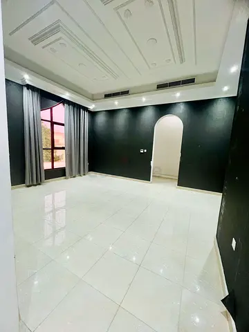 Family Room Available In Khwaneej