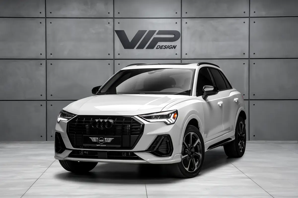 Audi Q3 2025 — photo 1 of 20