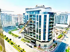 One Month free|Semi-Furnished 2BHK|Close to World trade Metro|