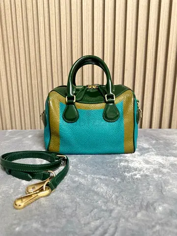 Preowned Burberry Prorsum(NOT guaranteed) Small tricolor leather handbag with detachable strap