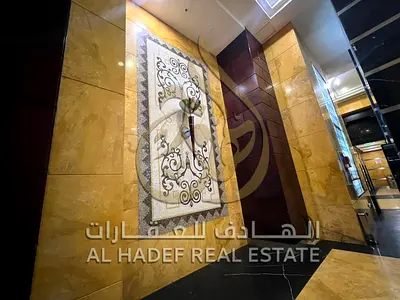 تكييف على المالك — 3 بلكونات — باركن وجيم ومسبح مجاني — 4 غرف مع غرفة خادمة في المجاز 3