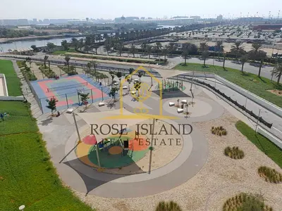 Ready To Move In|Canal View|Prime Location