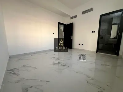 اول ساكن-شقه دبلكس-موقع مميز-سهل لمخرج دبى والشارقه