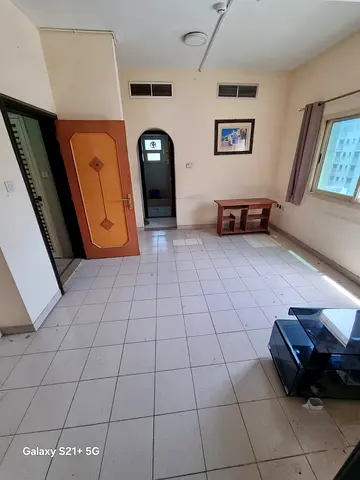 2bhk IN SHARJAH 28K