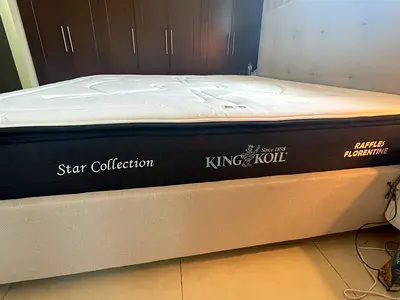 King Koil Star Collection mattress 200x200cm (used)-Super Clean  Excellent condition.