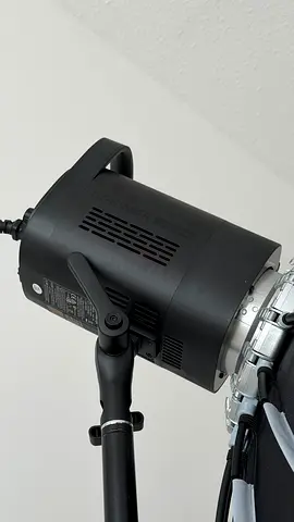 Neewer CB60+90cm softbox+heavy duty stand - all 500 aed