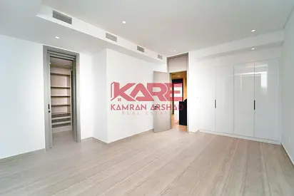 BRAND NEW VACANT 4 BED