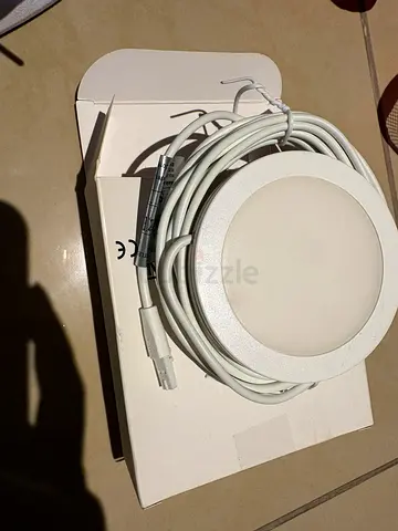 Round LED Recessed Ceiling Light - Used