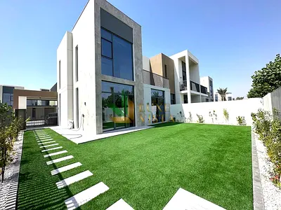 Corner | Vacant | Pool Facing | 4BR+Maids