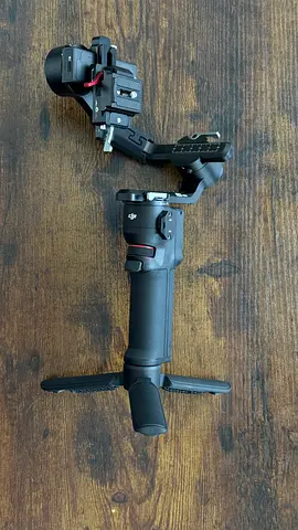 DJI RS 3 Mini, 3-Axis Mirrorless Gimbal Lightweight Stabilizer