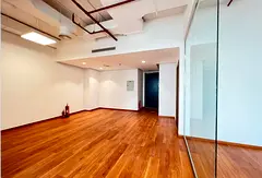 Fully Fitted | Near Metro | Prime Location