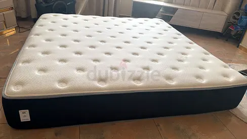 Super King Mattress 200x200 - OC Home Cool – Almost New – Excellent Condition