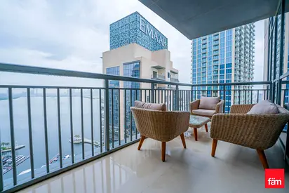 Creek Views | Fully Furnished | 2 Parkings