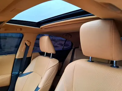 صورة 10 لـ 2023 Lexus ES-SERIES