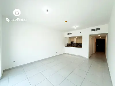 Spacious 2Bed Apartment | Balcony with Road View | For Rent