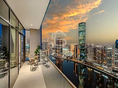 Spacious Apartment | Stylish | City Views
