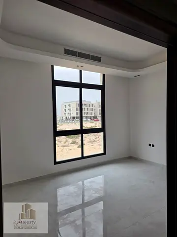 للبيع فيلا في امارة الشارقة مدينة تلال