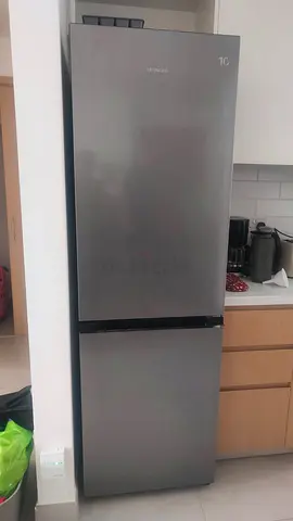 Hitachi Bottom Freezer Fridge For sale