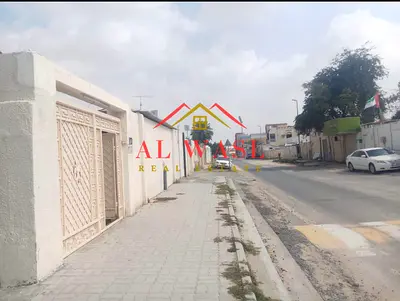 للبيع بيت عربي في القادسية – زاوية بموقع مميز