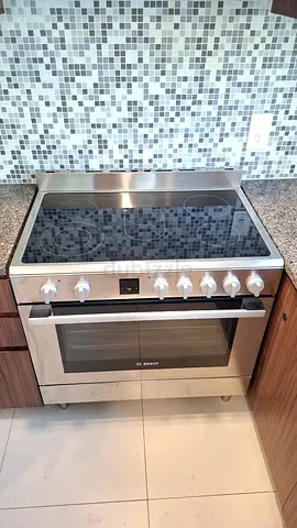 Bosch top electric cooker 90x60 cm latest model neat and clean good condition same like new conditio